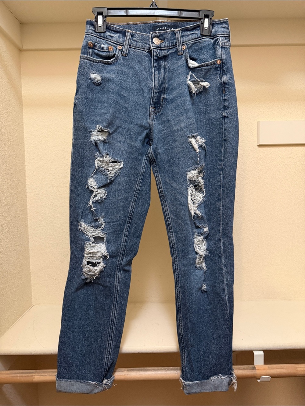 ADistressed High-Rise Blue Women’s Jeans